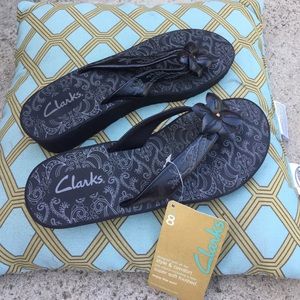 Clarks Black Flip Flops, size 8